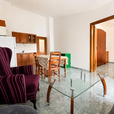 דירה Informat 1 - Pool And Seaview - Location