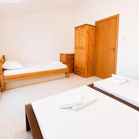Informat 1 - Pool And Seaview - Location דירה