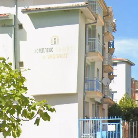 Informat 1 - Pool And Seaview - Location